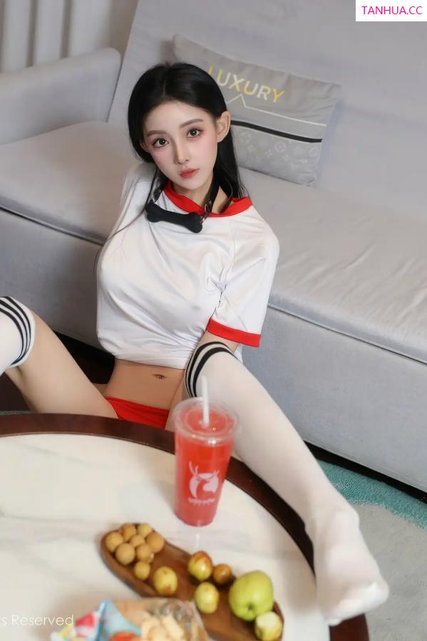   [XiuRen]高清写真图 2025.12.16 No.11110 许微微呀 情趣捆绑第28张图片